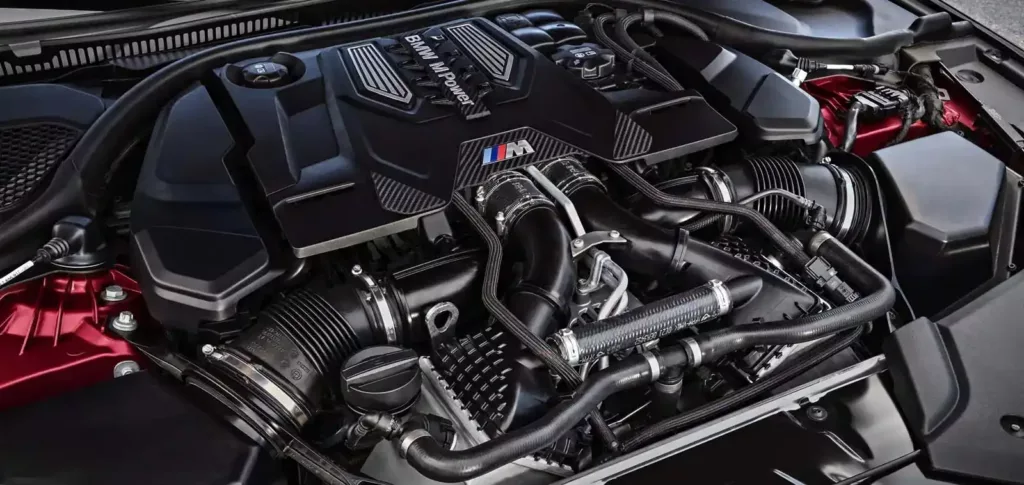 BMW M5 ENGINE